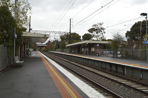 Darebin railway station